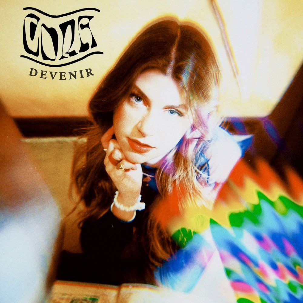 VEIO AI: Cantora e compositora Cora lança seu primeiro EP, “Devenir”